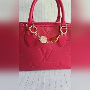 Gold-Plated Strawberry Chain Strap Extender – Bag Charm with 2 Strawberry Decals